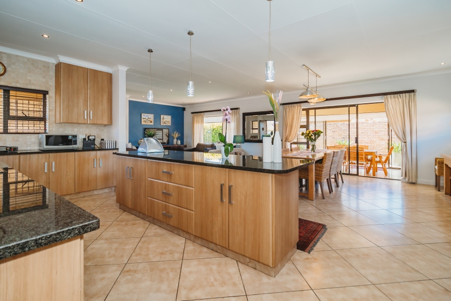 3 Bedroom Property for Sale in Heather Park Western Cape